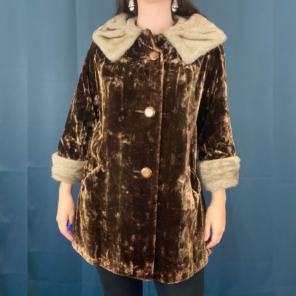 Vintage 60s Crushed Velvet Peacoat - Picture 7 of 12